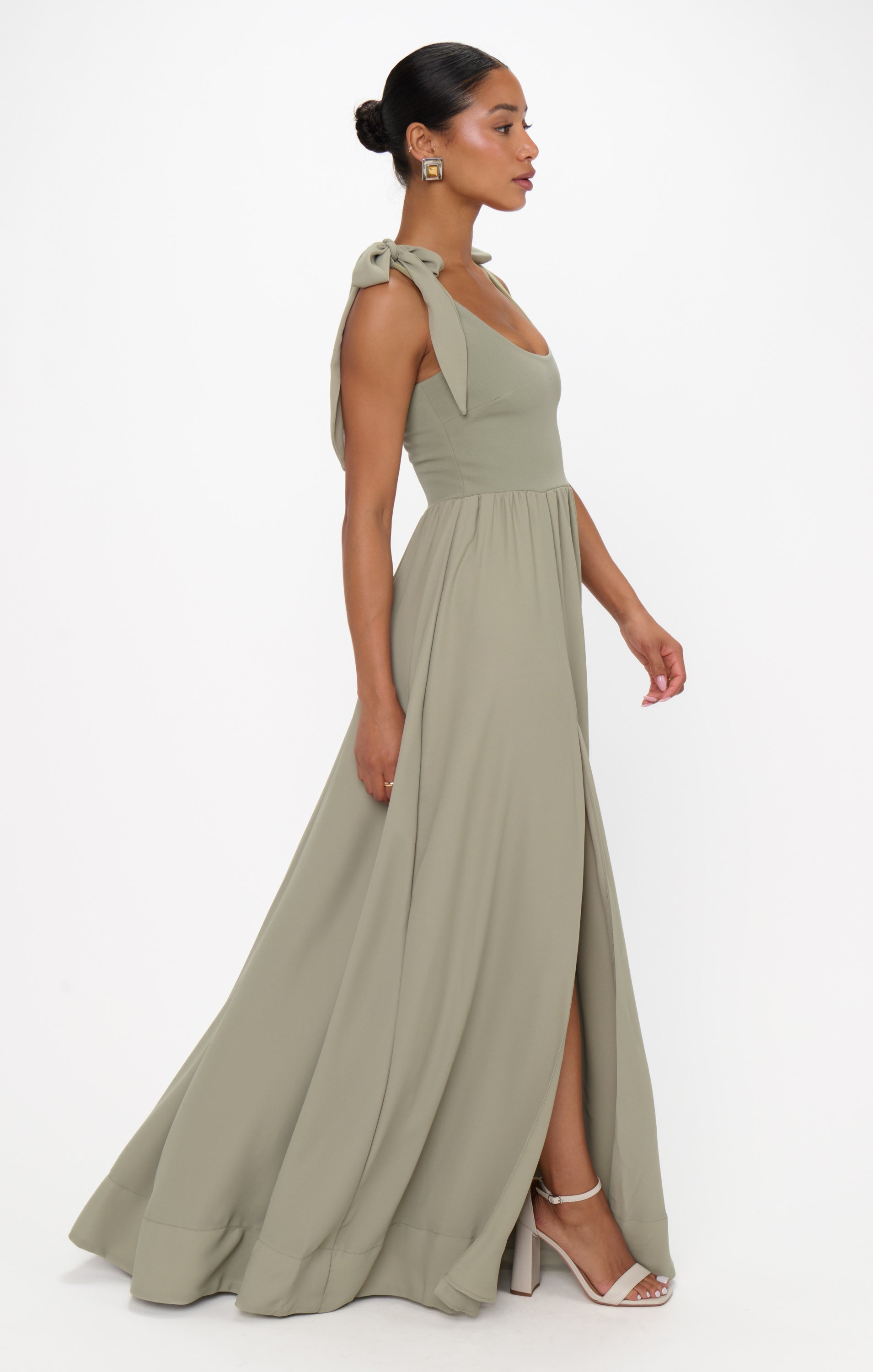 Harper Maxi Dress ~ Moss Green Crisp